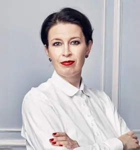 Dr. Camilla Kring
