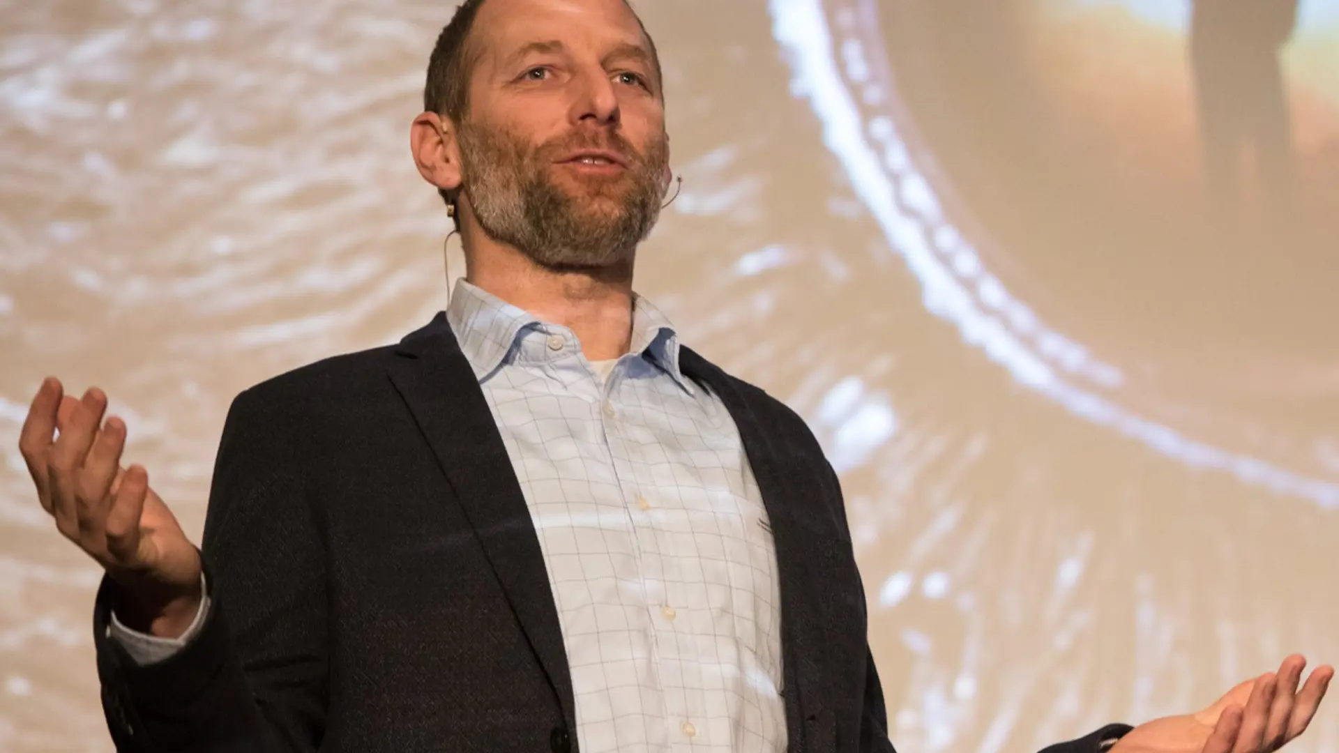 Dr. David Bittner