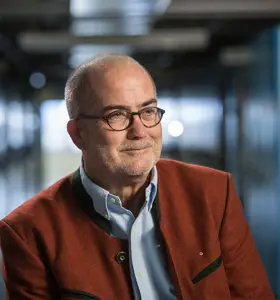 Tim Cole (1)