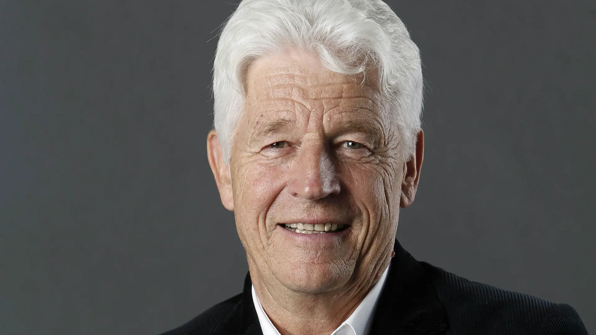 Dr.